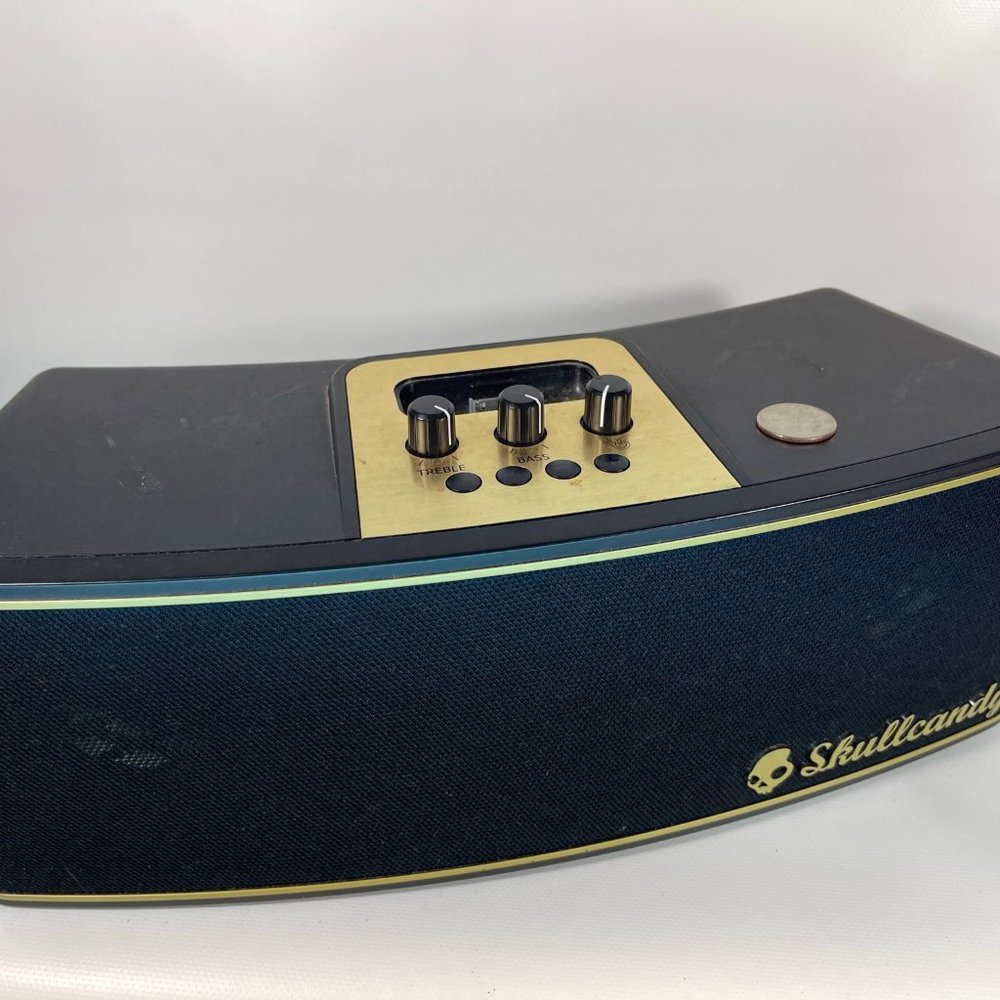 Skullcandy portable speaker